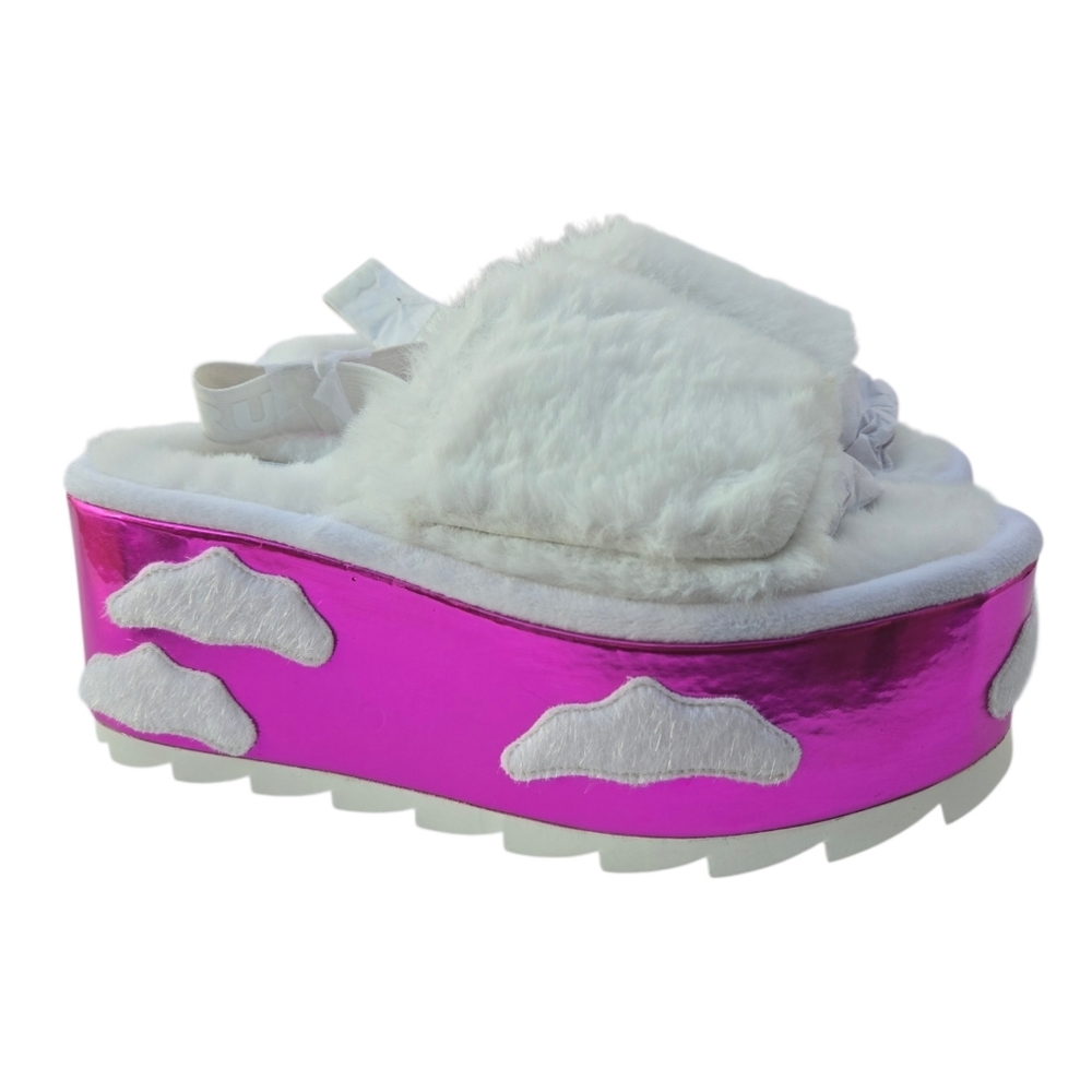 YRU Qozii Sandals